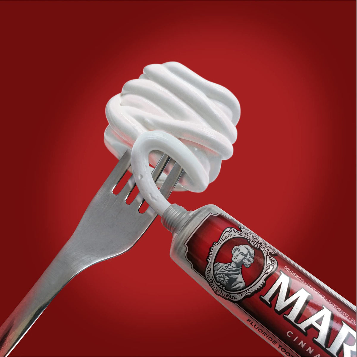 Marvis Cinnamon Mint Toothpaste, 85 ml, Sensational Flavoured Toothpaste Helps Remove Plaque & Promote Healthy Gums with Long-Lasting Freshness